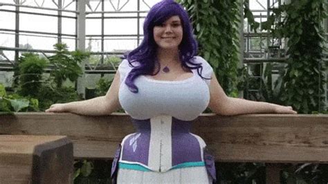 busty gif|huge bouncing boobs (GIF) by flou